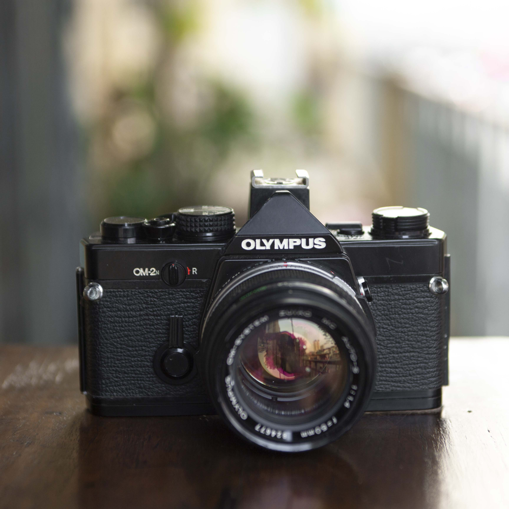 OLYMPUS OM2N + ZUIKO MC AUTO-S 50MM F/1.4