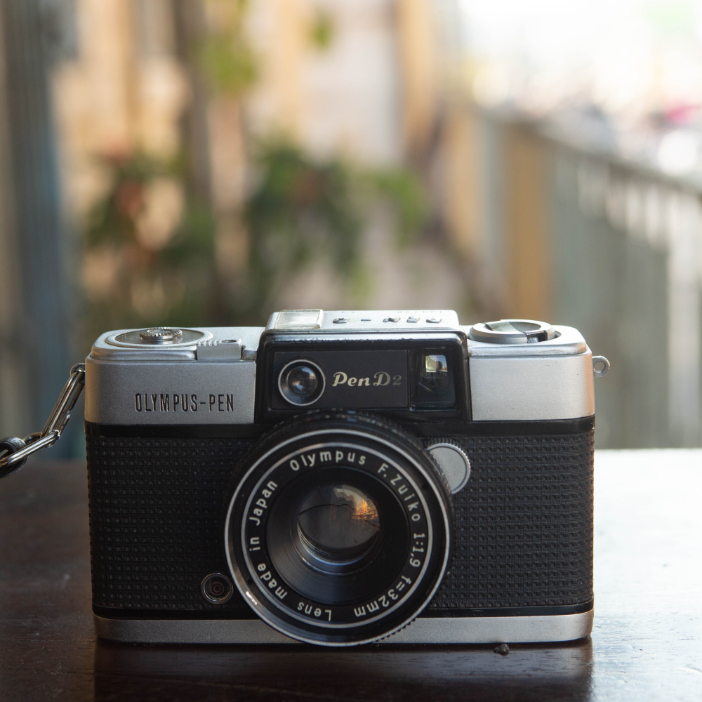 OLYMPUS PEN D2