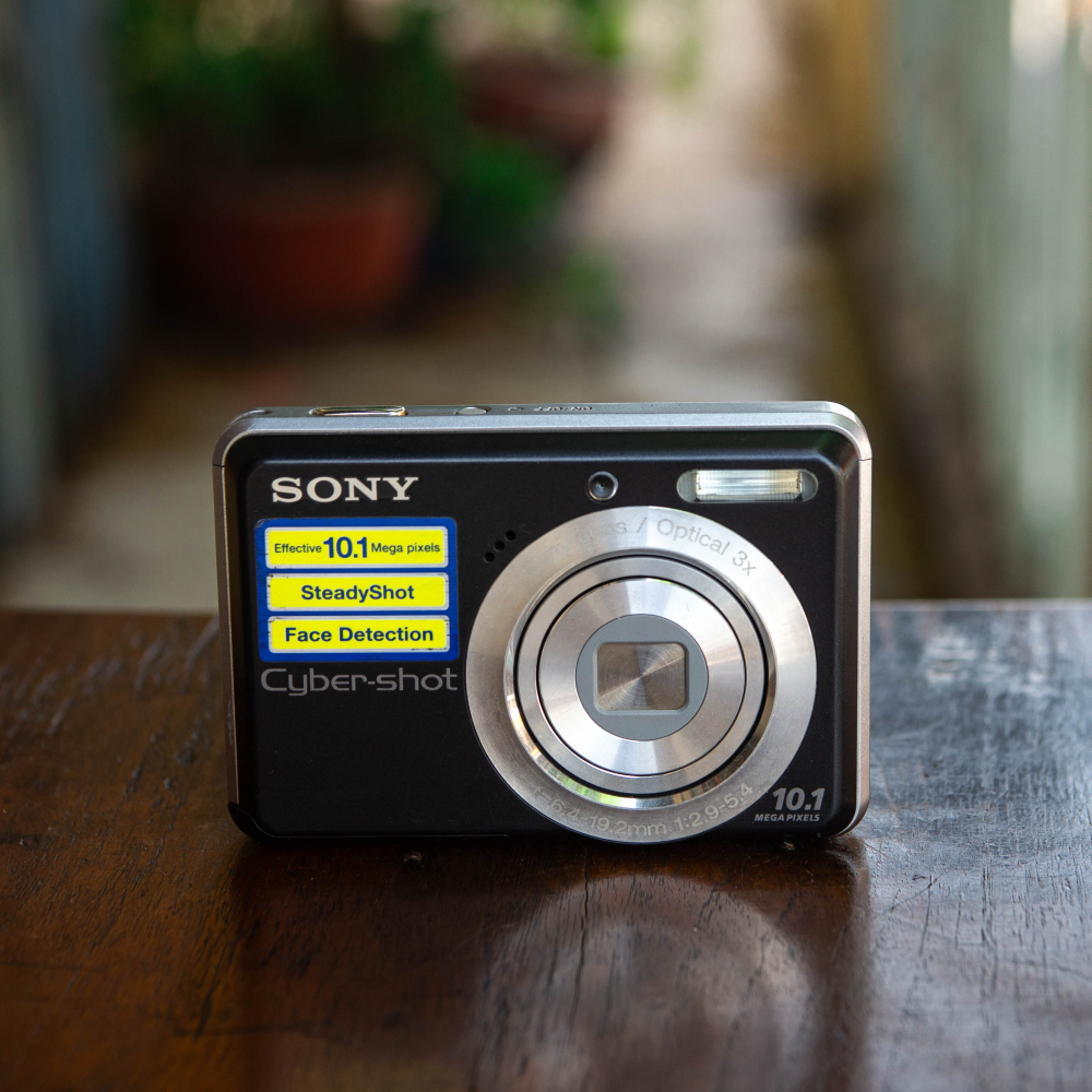 SONY CYBERSHOT DSC-S930