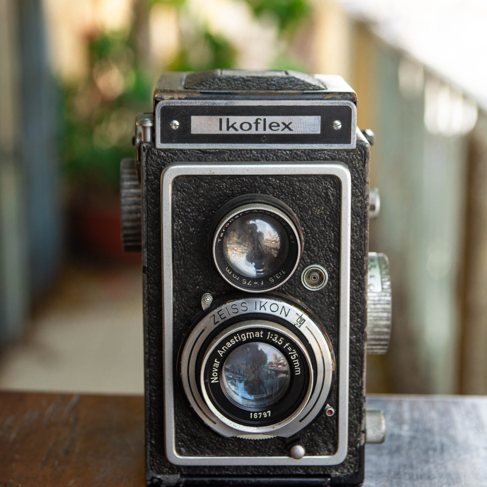 IKOFLEX + NOVAR ANASTIGMAT 75MM F/3.5