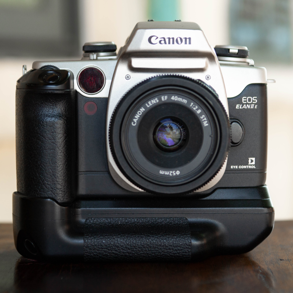 Canon EOS Elan II E – Canon Lens EF 40mm f/2.8 STM