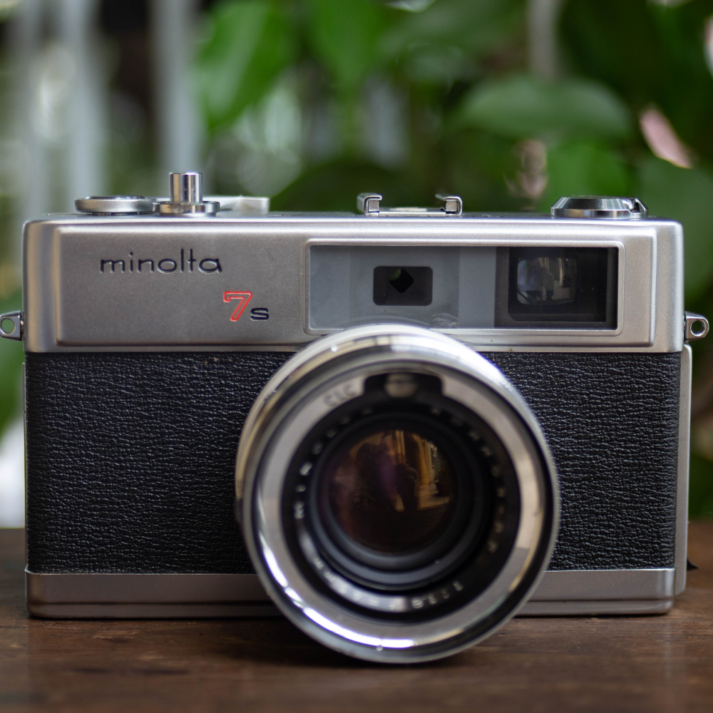 Minolta Hi-Matic 7s – Minolta Rokkor-PF 45mm f/1.8