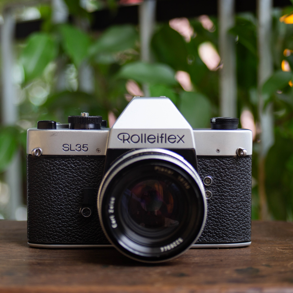 Rolleiflex SL35 – Carl Zeiss Planar 50mm f/1.8