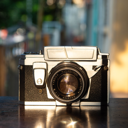 Konica III M – Konishiroku Hexanon 50mm f/1.8
