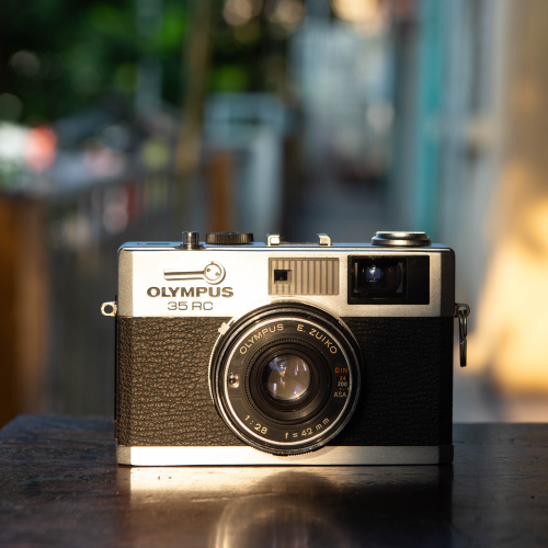 Olympus 35 RC – Olympus E.Zuiko 42mm f/2.8
