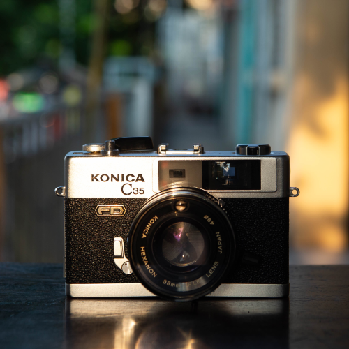 Konica C35 FD – Konica Hexanon 38mm f/1.8