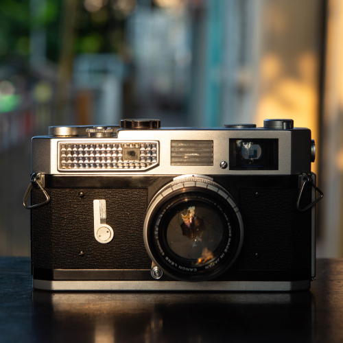 Canon 7 - Canon 50mm f/1.8