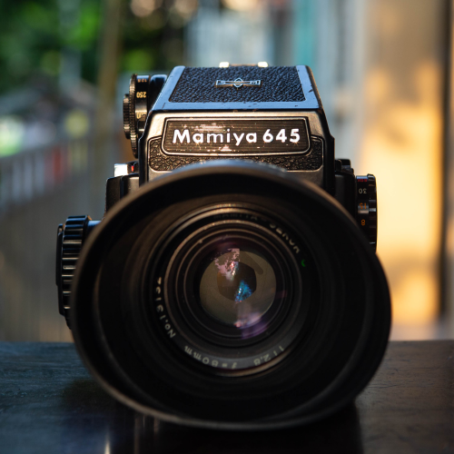 Mamiya M645 – Mamiya-Sekor C 80mm f/2.8