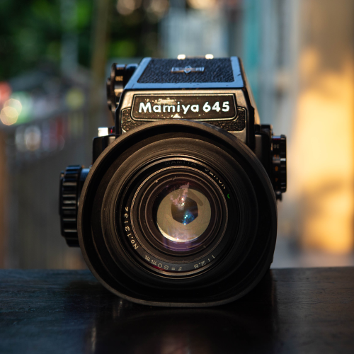 Mamiya M645 – Mamiya-Sekor C 80mm f/2.8