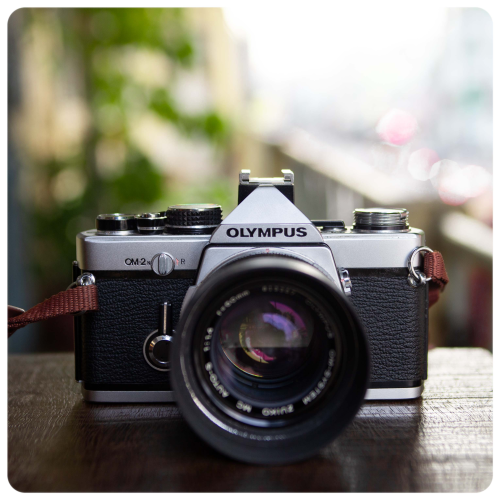 OLYMPUS OM2N - ZUIKO MC 50MM F/1.4