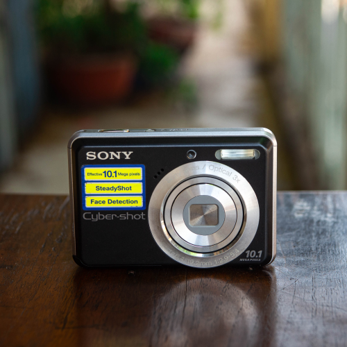 SONY CYBERSHOT DSC-S930