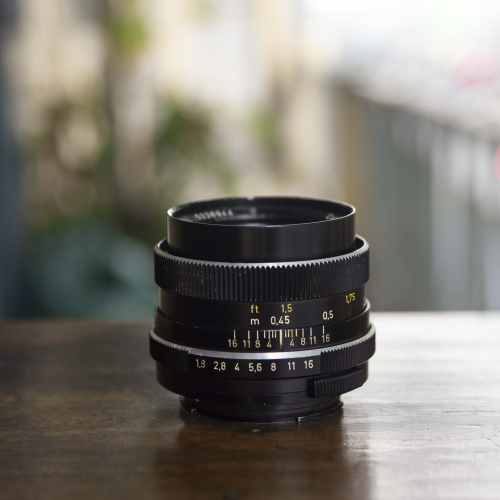 CARL ZEISS PLANAR 50MM F/1.8 
