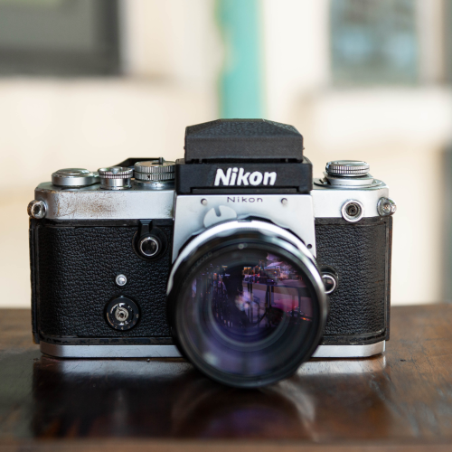 Nikon F2 – Nikkor 28mm f/3.5