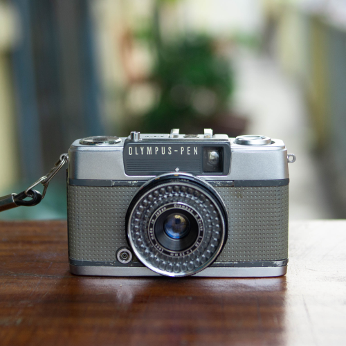 OLYMPUS PEN EES 2