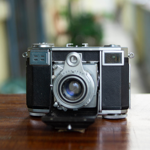 ZEISS IKON CONTESSA 
