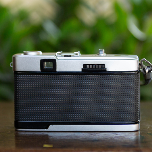 Olympus Trip 35 – D.Zuiko 40mm f/2.8
