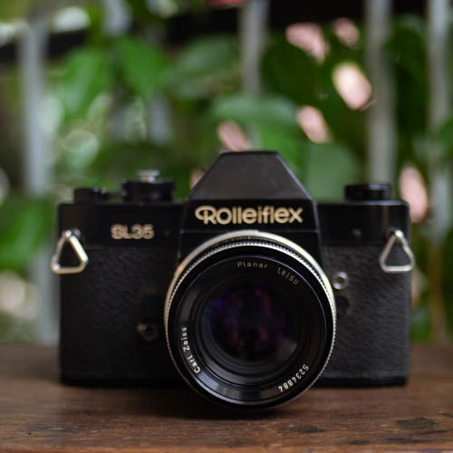 Rolleiflex SL35 – Carl Zeiss Planar 50mm f/1.8