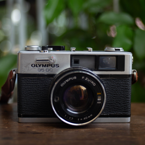 Olympus 35 DC – F.Zuiko 40mm f1.7