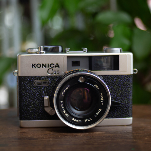Konica C35 FD – Hexanon 38mm f/1.8