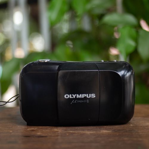 Olympus Mju I – Olympus Lens 35mm f/3.5