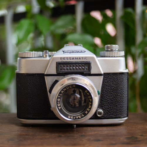 Voigtländer Bessamatic – Voigtländer Skoparex 35mm f/3.4