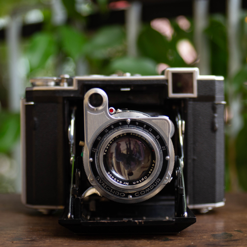 Zeiss Ikon Super Ikonta B (532/16) – Carl Zeiss Tessar 80mm f/2.8