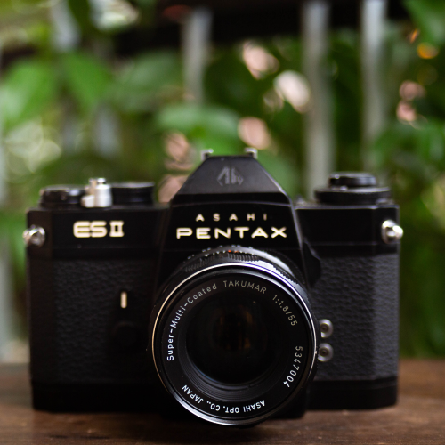 Pentax Electro Spotmatic ES II – Super-Multi-Coated Takumar 55mm f/1.8