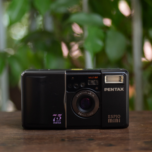Pentax Espio Mini 75th Anniversary Edition – Pentax Lens 32mm f/3.5