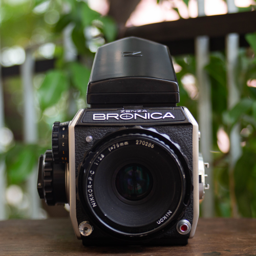 Zenza Bronica EC – Nikkor-P.C 75mm f/2.8