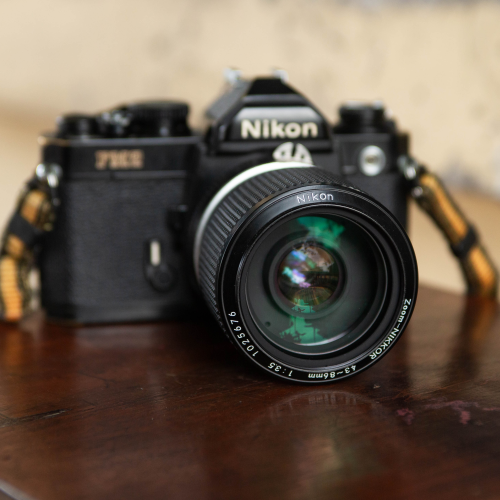 Nikon FM2n (Đen/ Black) – Zoom-Nikkor 43-86mm f/3.5